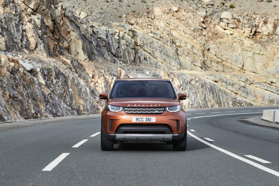  Land Rover Discovery HSE 2017 года  (фото 44 из 96)